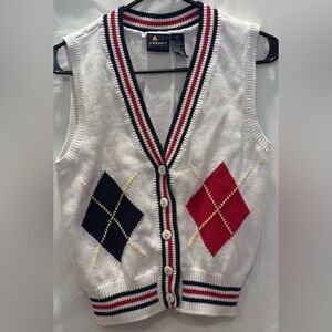 vintage Liz Sport argyle sweater vest made of 100% cotton.